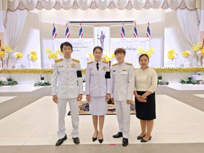 วันศุกร์ที่ 24 เมษายน 2569 เวลา 09.00 น. นางสาวจุฬาลักษณ์ อินทรพัฒน์ ผู้อำนวยการสำนักตรวจเงินแผ่นดินจังหวัดลำพูน พร้อมด้วยข้าราชการและลูกจ้างในสังกัด เข้าร่วมพิธีวางพวงมาลาถวายราชสักการะ เนื่องในวันคล้ายวันสวรรคต สมเด็จพระนเรศวรมหาราช ประจำปี 2569